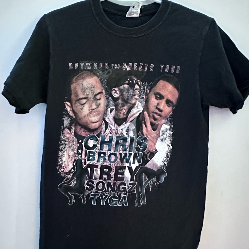 2015 Chris Brown Tyga Between the Sheets Tour Concert S Tee